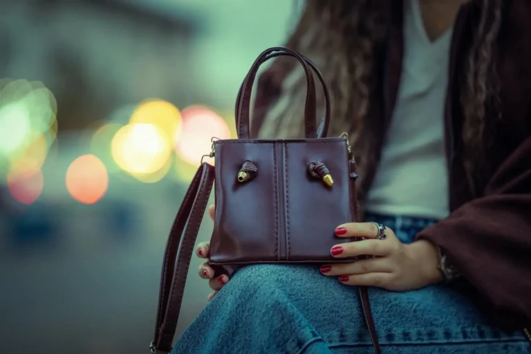 Sac à main : comment bien le choisir, du type à la matière