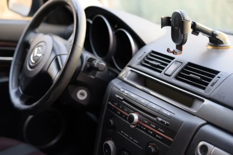 Accessoires voiture : les vraiment utiles et comment les choisir