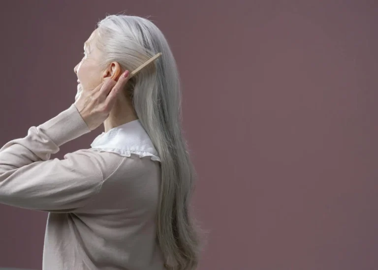 Cheveux blancs