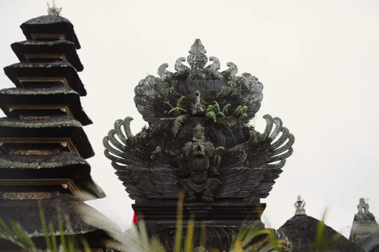 Religion à Bali : l&rsquo;hindouisme balinais, une religion reformulée