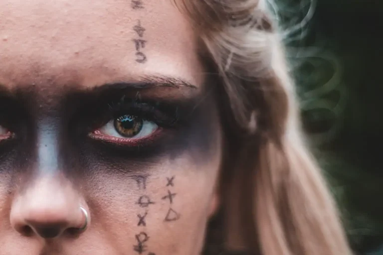 Maquillage viking : le tutoriel étape par étape